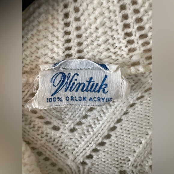 Vintage Wintuk Knit Poncho Button Cape Shawl Sweater with Fringe Trim Off White - Picture 2 of 3